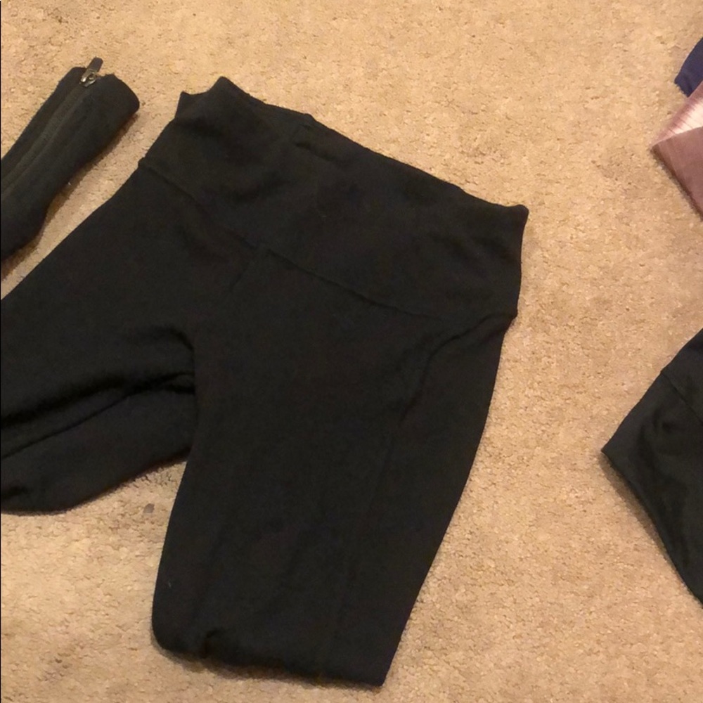 Fabletics yoga pants
